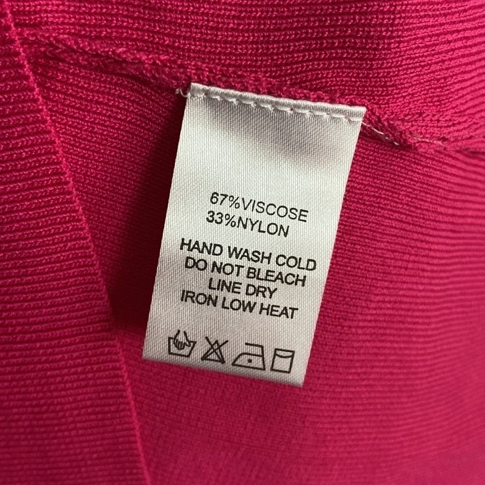 Eesome 1X Hot Pink Polka Dot Sheer Sleeve Blouse - Picture 9 of 15
